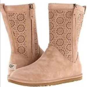 Ugg Lo Pro Short excellent condition, 8